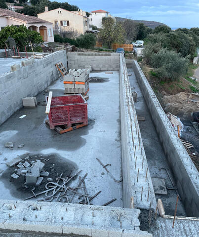 I Mestri, chantier gros oeuvre résidence et piscine